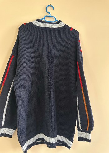 Çok Renkli V Yakalı Örgü Kadın Kazak - Görsel 3