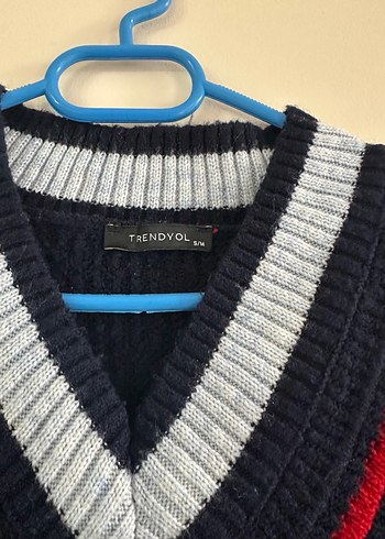 Çok Renkli V Yakalı Örgü Kadın Kazak - Görsel 2