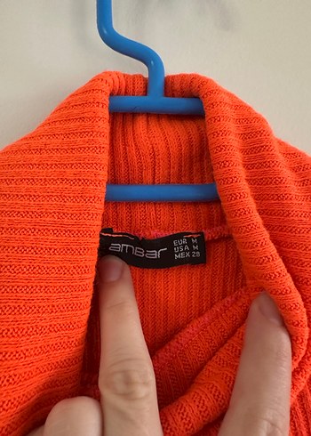 turuncu Boğazlı Kolsuz Triko Süveter - Görsel 3