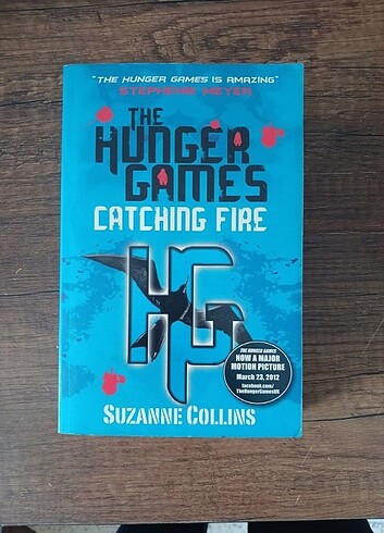 The hunger games catching fire suzanne collins