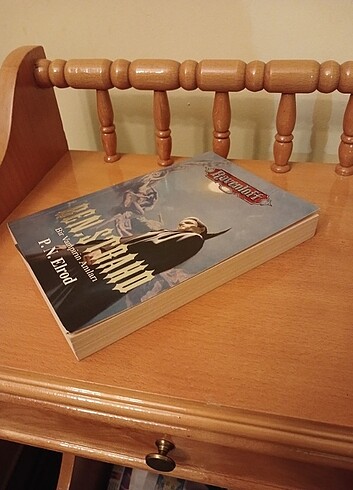  Beden Ben strahd bir vampirin anıları elrod ravenloft