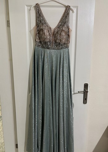 Gri Payetli Uzun Abiye Elbise - Görsel 2