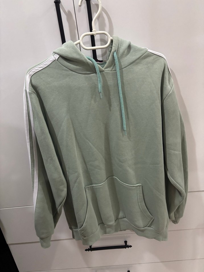 Çağla Yeşil Kapüşonlu Uzun Kollu Sweatshirt - Görsel 4