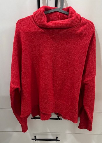 Kadın Kırmızı Yüksek Yakalı Örgü Kazak - Görsel 2