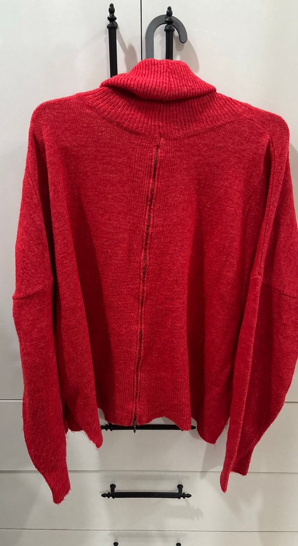 Kadın Kırmızı Yüksek Yakalı Örgü Kazak - Görsel 4