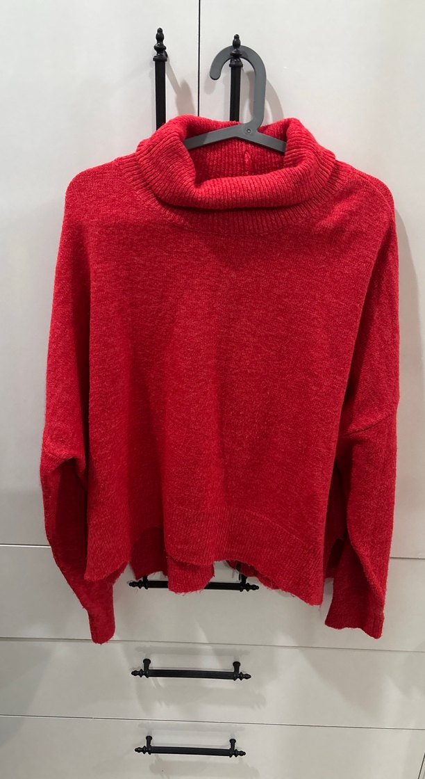 Kadın Kırmızı Yüksek Yakalı Örgü Kazak - Görsel 2
