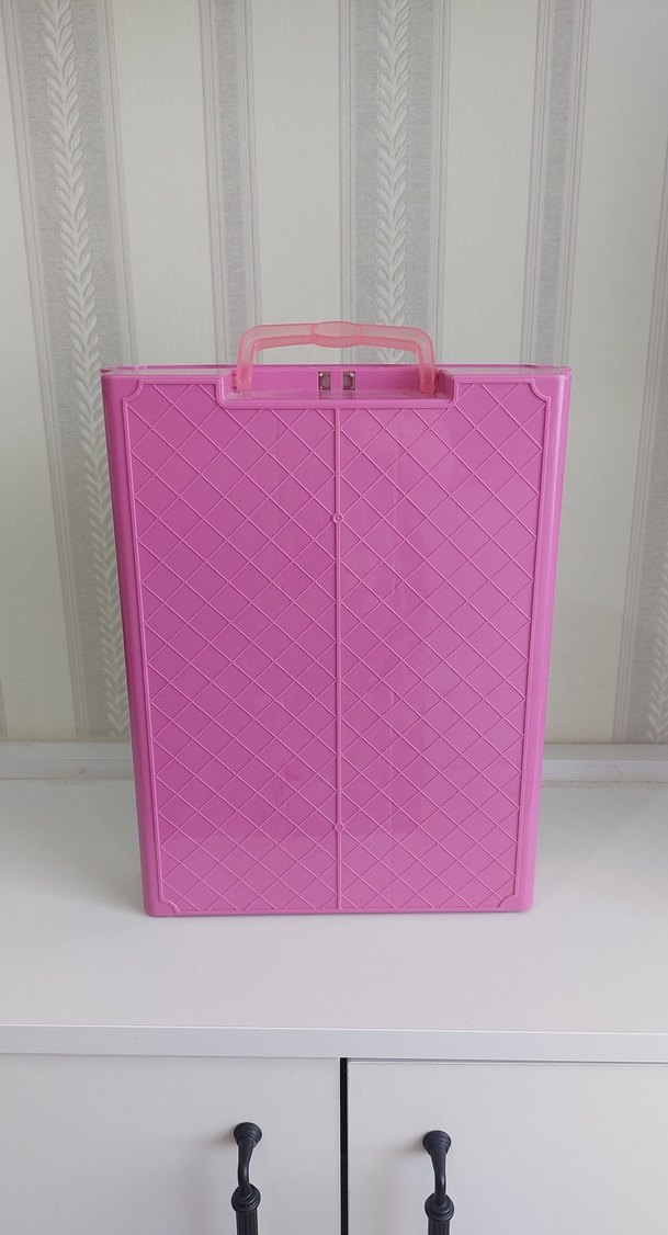 Pembe Barbie Kıyafet Dolabı - Görsel 3