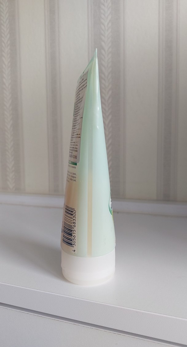 Isana Aloe Vera Nemlendirici Vücüt Bakım Jeli 200 ml - Görsel 3