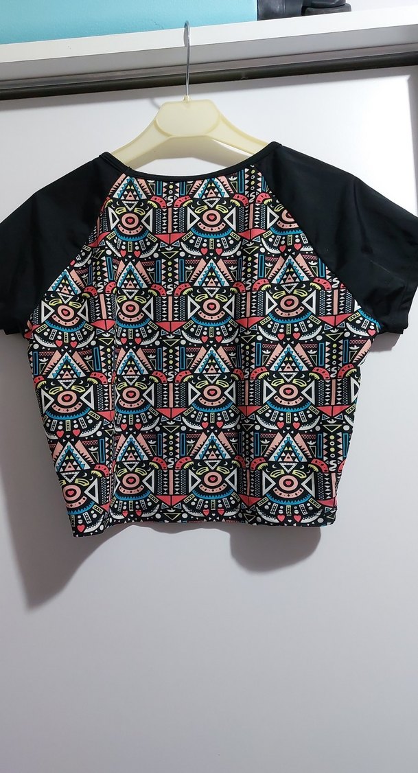 Renkli Desenli Tişört Kısa Kollu - Görsel 3