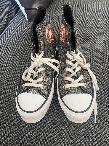 Simli Converse