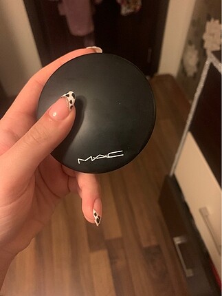 Mac mineralize skinfinish