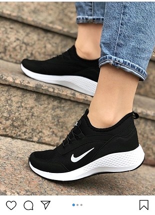 Spor ayakkabı 