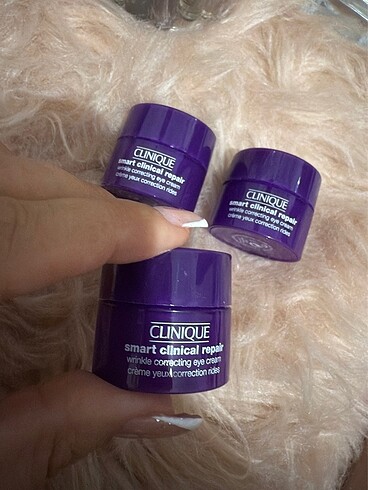 Clinique göz kremi
