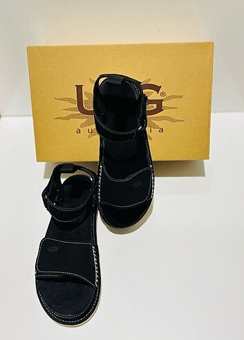 Ugg UGG Siyah Sandalet