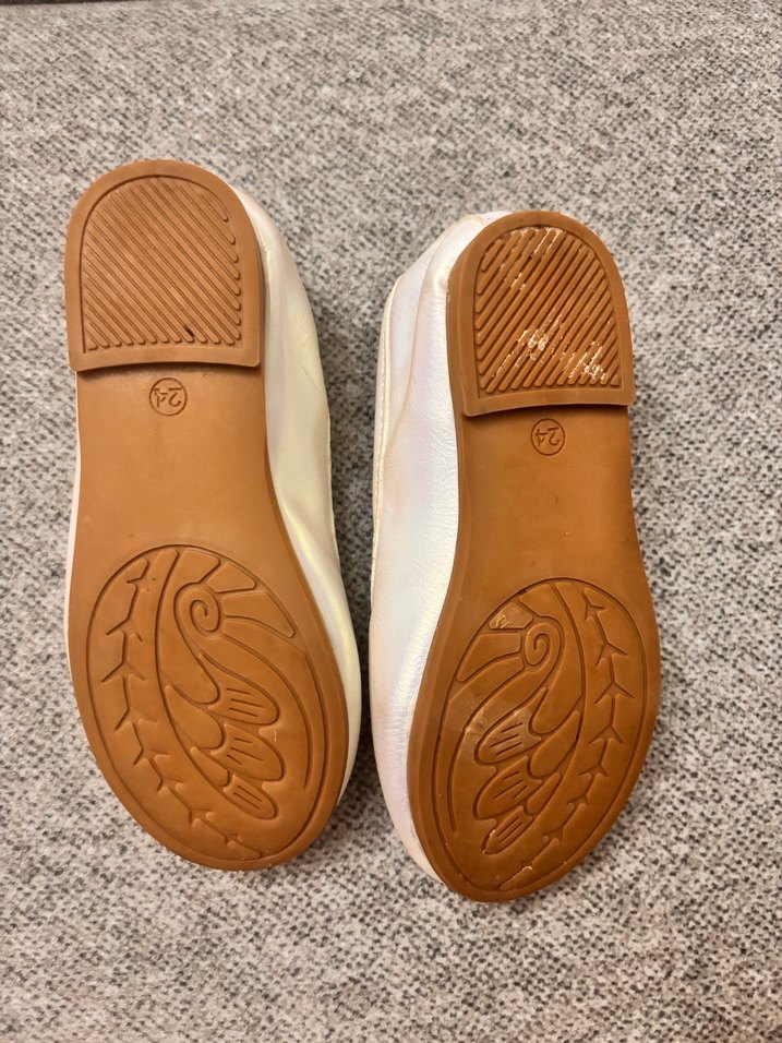 Kız Çocuk Beyaz Kelebekli Babet - Görsel 3