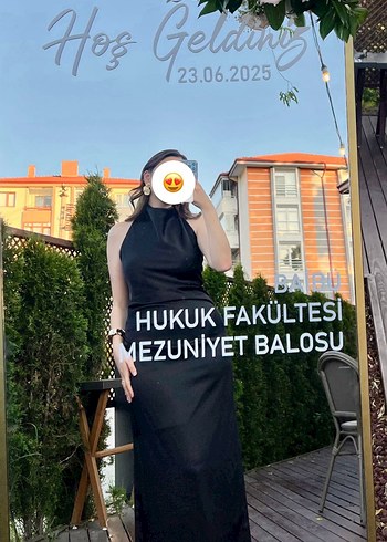 l Beden Siyah Drapeli Sırt Dekolteli Uzun Saten Abiye Elbise
