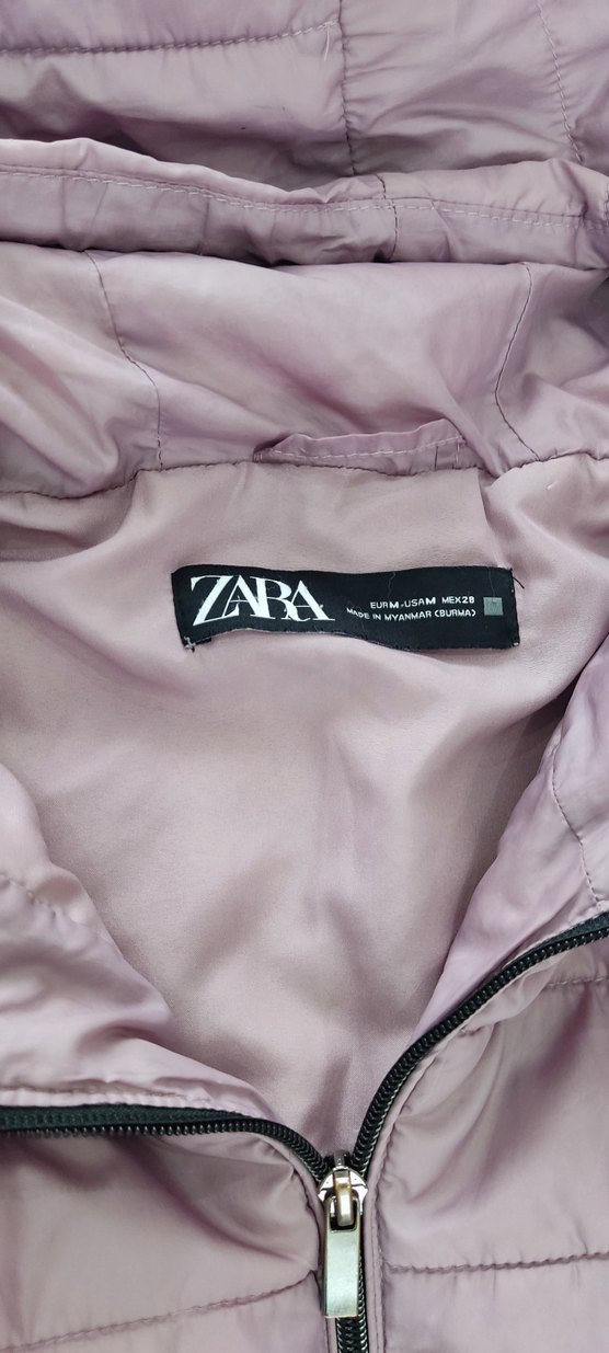 Kapüşonlu Kısa Kadın Kışlık Mont - Görsel 3