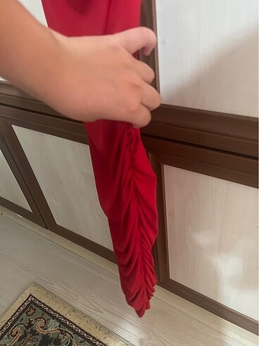l Beden Kırmızı şık elbise