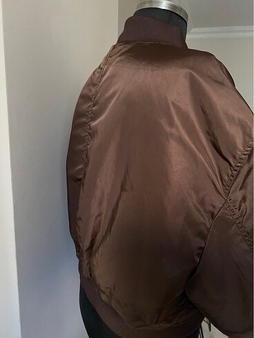 m Beden kahverengi Renk Pull & bear bomber ceket kahverengi