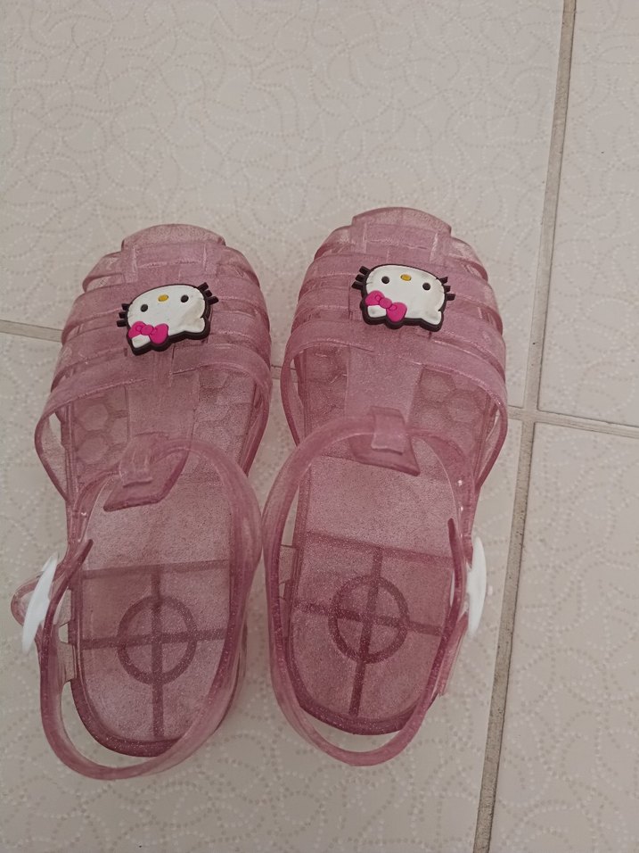 Kız Çocuk Pembe Tokalı Terlik - Görsel 3