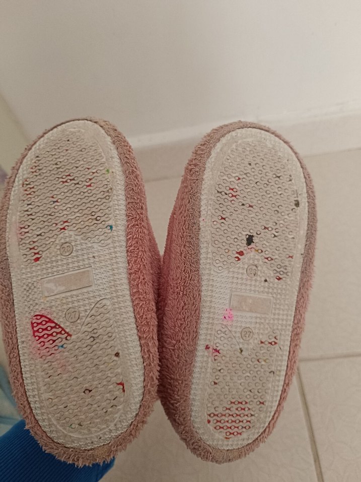 Kız Çocuk Pembe Nakışlı Sıcak Ev Terliği - Görsel 4