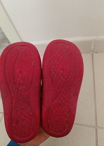 Kız Çocuk Gri Nakışlı Sıcak Terlik - Görsel 3