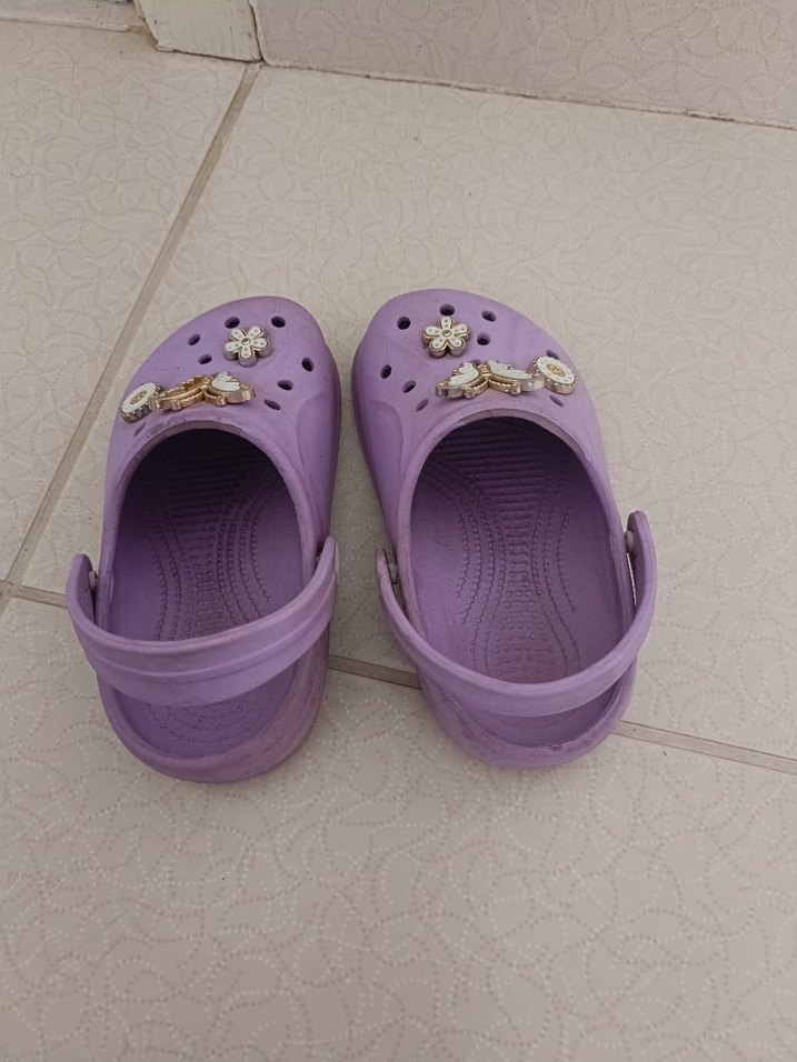 Kelebek İşlemeli Mor Kız Çocuk Terliği - Görsel 3