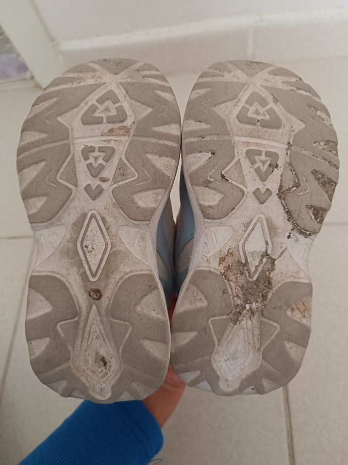 Kız Çocuk Pembe Bağcıklı Cırtlı Spor Ayakkabı - Görsel 5