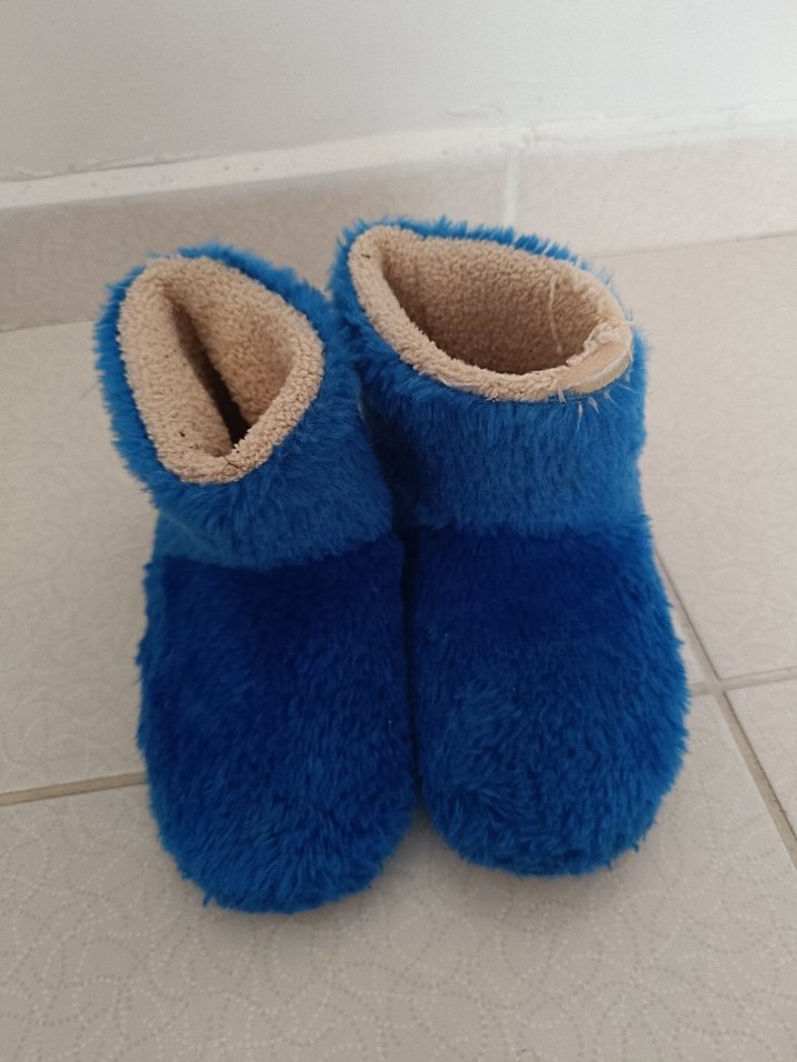 Kız Çocuk Mavi Peluş Ev Botu - Görsel 2