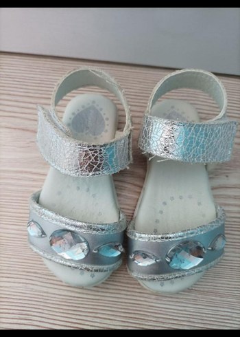 Kız Çocuk Gri Parlak Taşlı Terlik - Görsel 3