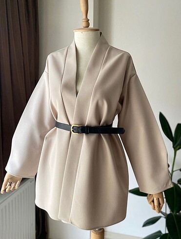 Zara Bej ceket