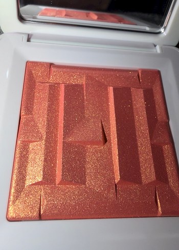 LADY GAGA HAUS LABS ALLIK - Görsel 2