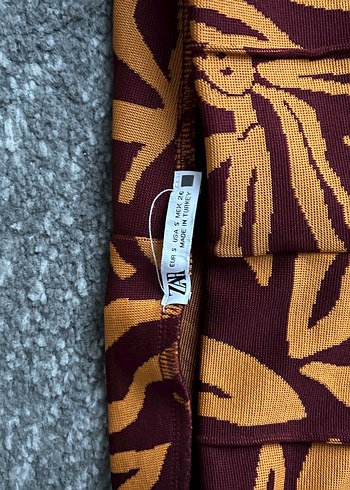 Zara Bohem Tarz Kahverengi Desenli Kadın Zara Pantolon