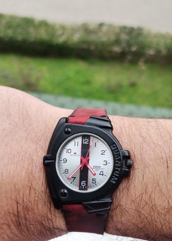 ORİJİNAL QUANTUM SAAT - Görsel 2