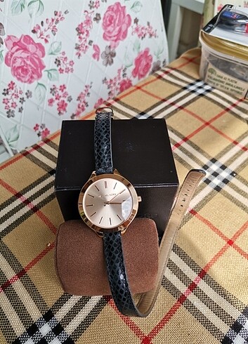 ORİJİNAL MİCHAEL KORS SAAT - Görsel 5
