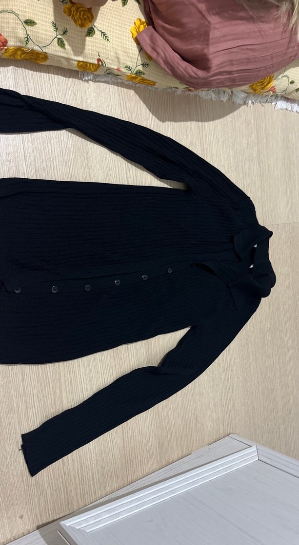 Düğmeli Siyah Boğazlı Triko Kadın Kazak - Görsel 2