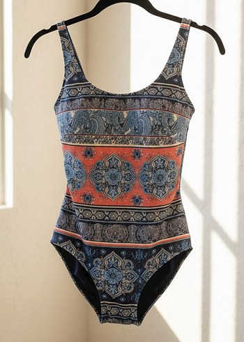 Pierre Cardin universal