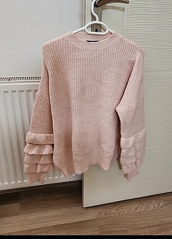 Trendyol & Milla Şeker pembesi, standart beden oversize kadın kazak kol detaylı ö