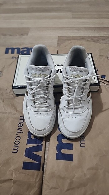Adidas Adidas kadın Spor ayakkabısı orijinal mağaza ürünü
