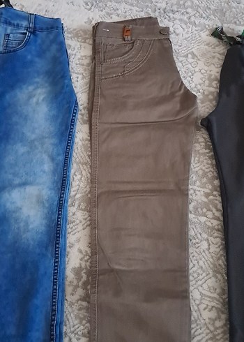 9 Yaş Beden Kemerli Erkek Kot Pantolon - Rahat Kesim