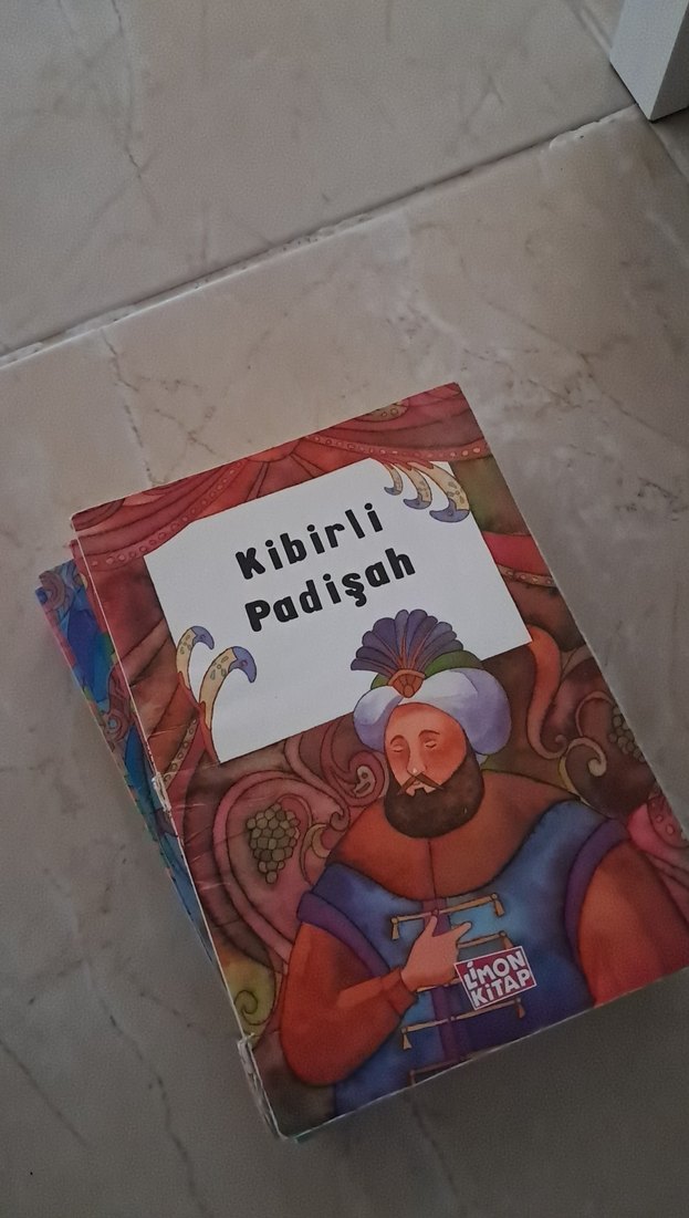 Çocuklar için renkli hikaye kitapları seti - Görsel 4