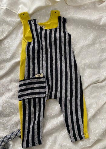 Sarı Baskılı Bebek Önlüğü - Görsel 3