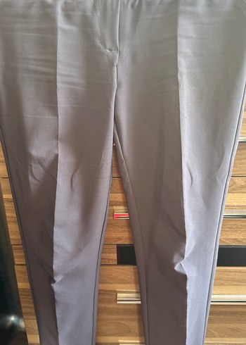 Gri Kadın Kumaş Pantolon Normal Kesim