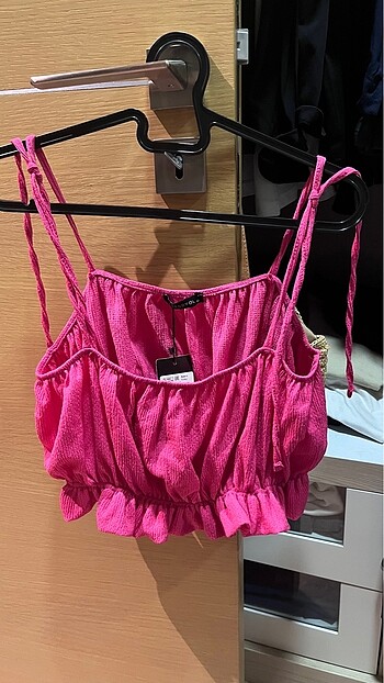 Trendyolmilla pembe crop askılı
