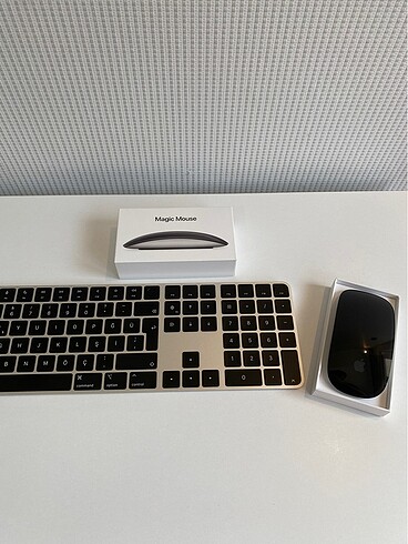Apple magic keyboard touch id