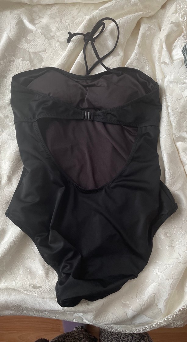 Siyah Drapeli Askılı Kadın Mayo - Görsel 3