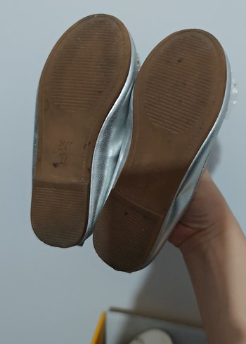 Beyaz Nakışlı Kız Babet Ayakkabı - Görsel 3