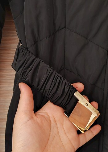 Siyah Uzun Kürklü Kadın Kışlık Mont - Görsel 5