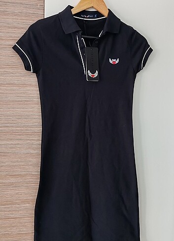 Polo yaka elbise