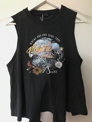 Bershka Tshirt